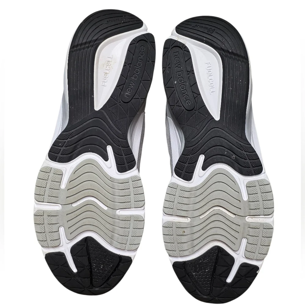 NEW BALANCE 990 V6 RUNNING SHOES 14 2E‎ (WIDE)